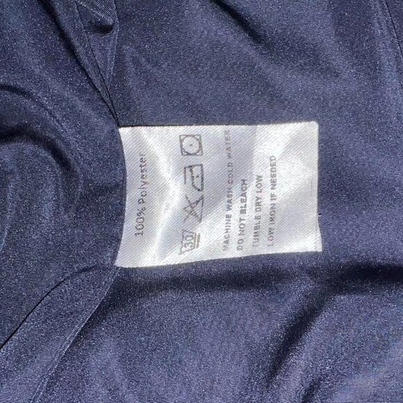 Brandy Melville Lightweight Red White - Picture 3 of 3